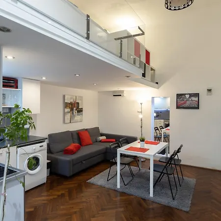 Apartment Red Fusion *