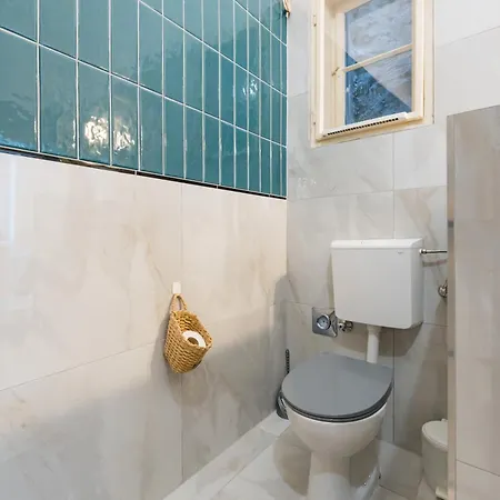 Apartment Basilica Downtown Budapest
