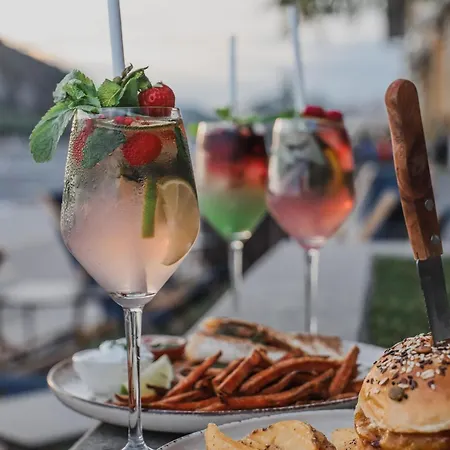 Premium By The Danube With Ac Daire Budapeşte