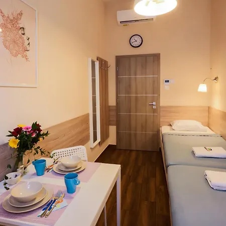 بيت ضيافة East Station Deluxe بودابست