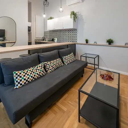 Zichy Family Boutique Apartament *