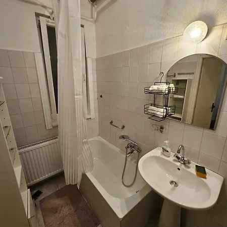 Pet Friendly 2bdr Apartman