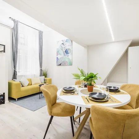 Stylish & Cozy Budapest