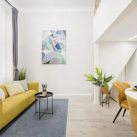 Apartment Stylish & Cozy Budapest