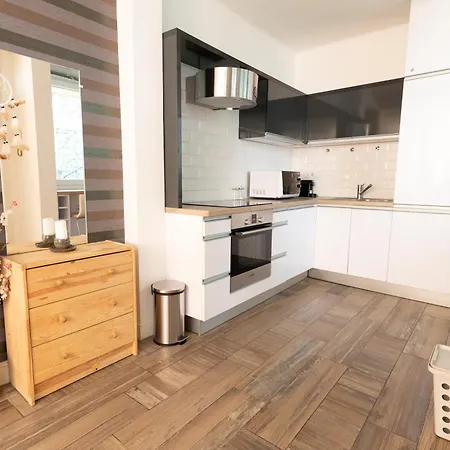 Apartment Superb Location & Chic W' 2bedroom