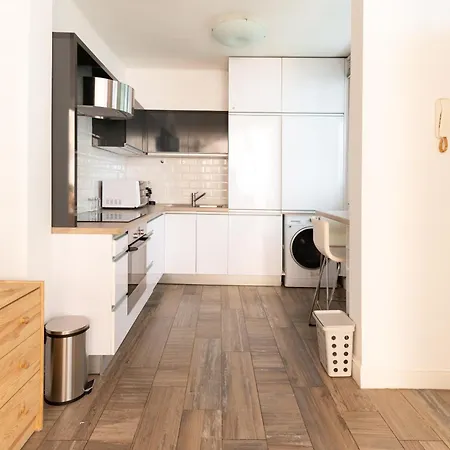 Superb Location & Chic W' 2bedroom Apartment *