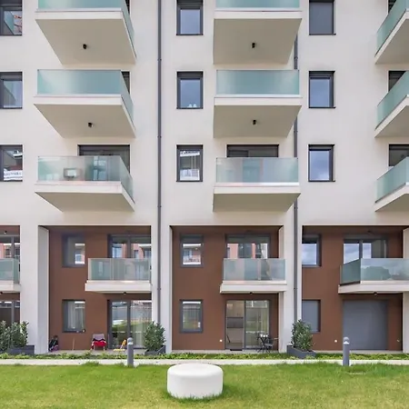 With Garden Terrace Apartment *