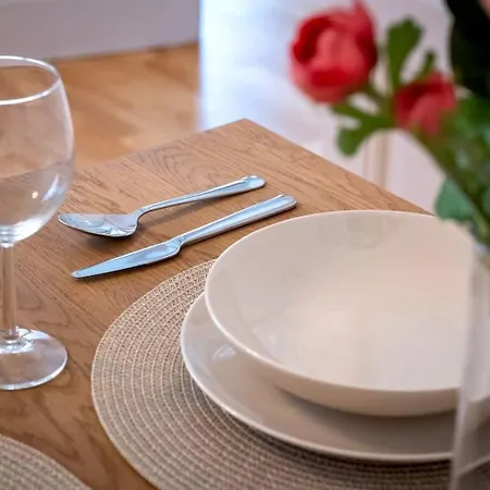 Figaro Flat - Ac, Netflix Apartment