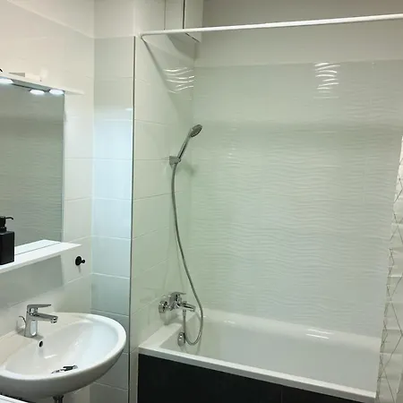 Hock Aparthotel