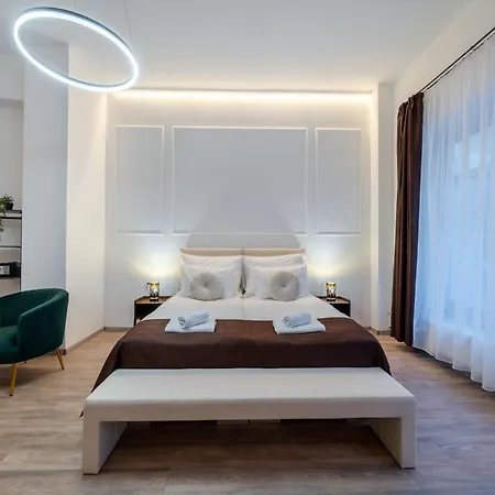 Hama Boutique Hotel *
