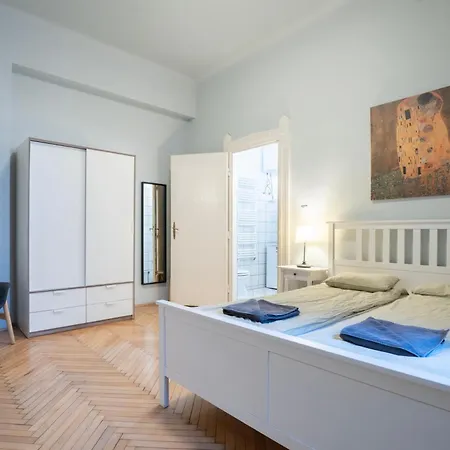 Super Comfort With 3 Next To Opera Apartment Budapest