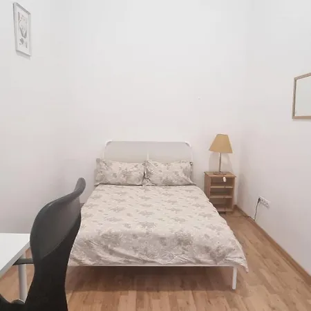 A & E Homestay
