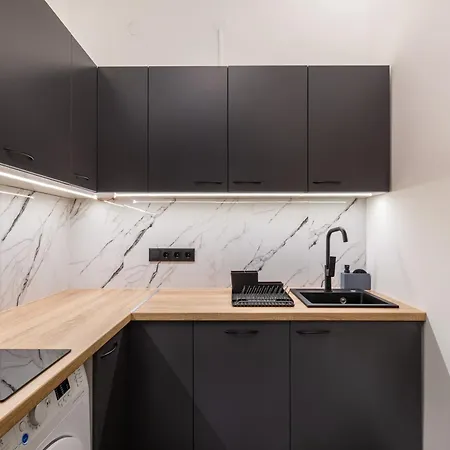 K35 Kertesz Apartment *