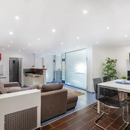 Chic Retreat With Jacuzzi By Gozsdu Udvar & Fashionst Budapest