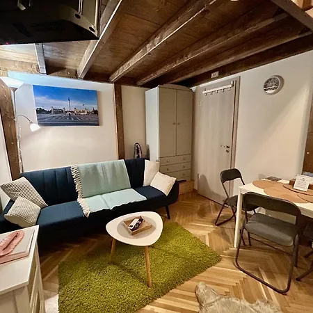 Apartment Crystalhome *