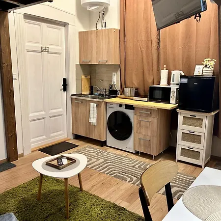 Apartment Crystalhome