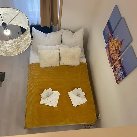 Apartman Twilight Zone