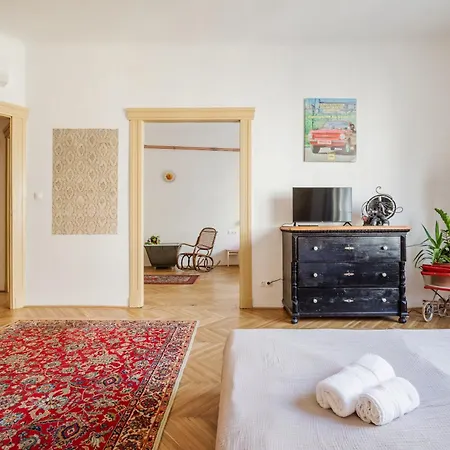 Budapestayz - Baross Budapest