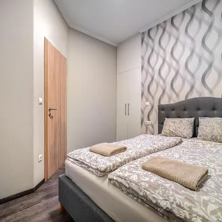 Akacfa-a13 Center 2 Bedroom * Budapešť