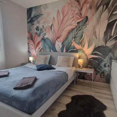 Dob36 With Free Private Parking And Balcony Apartamento