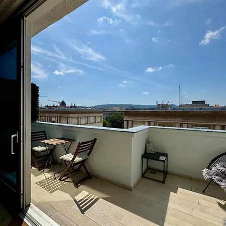 شقة Panoramic Views - Luxury Downtown