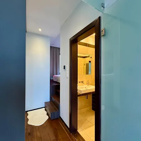 Panoramic Views - Luxury Downtown بودابست