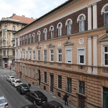 Thea / Free Parking Appartement *