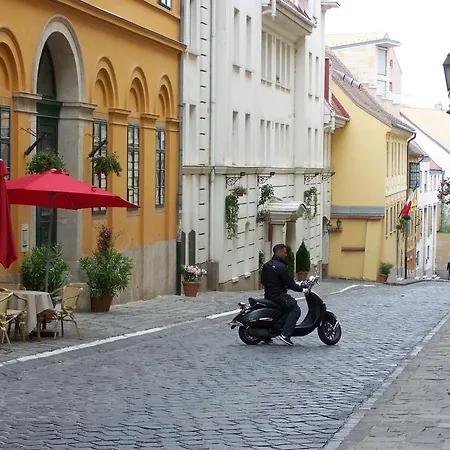 Appartamento Cozy At The Castle Budapest