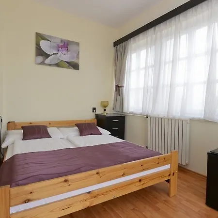 Szálloda Budai 3*