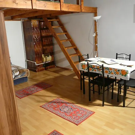 Daire Westend & Courtyard *