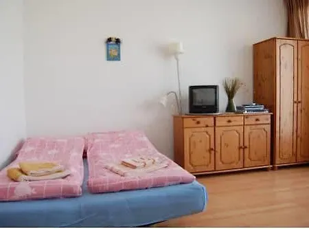 Casalara-cozy Nest Near Buda Castle Budapest