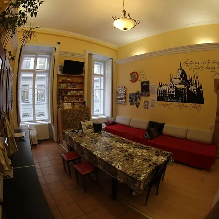 Ostello Centrum Cozy Budapest
