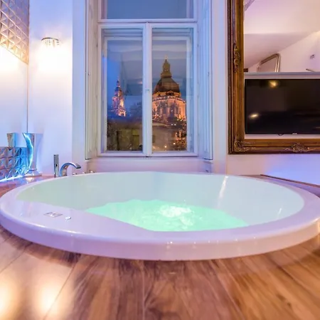 Apartmán Enzo Capo Luxury Suites Andrassy *