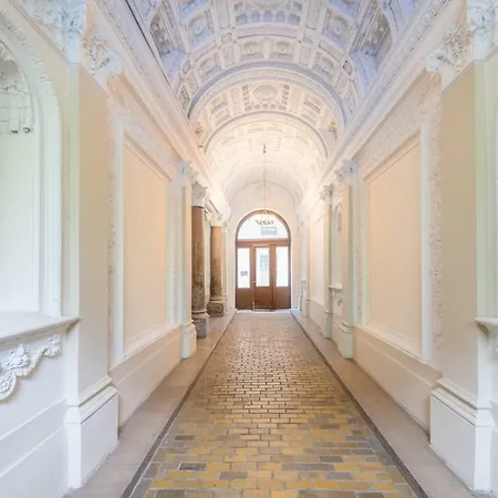 Enzo Capo Luxury Suites Andrassy Budapešť