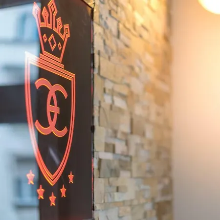 Enzo Capo Luxury Suites Andrassy * Budapešť