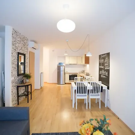Apartamento Innercity Opera Budapeste
