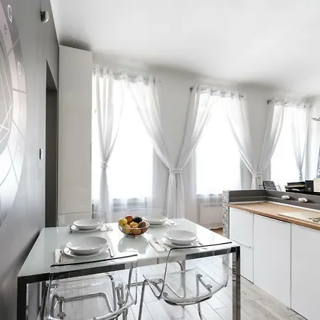 Elegant Apartment
