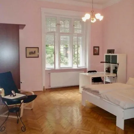 Apartman Parliament Alkotmany Utca 4 *