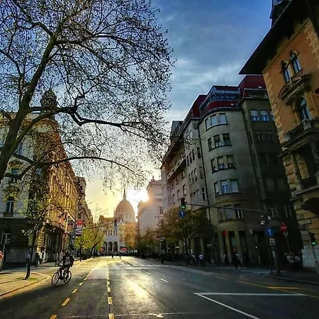 Parliament Alkotmany Utca 4