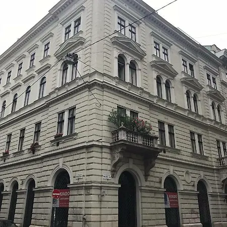 Appartamento Opera Deluxe