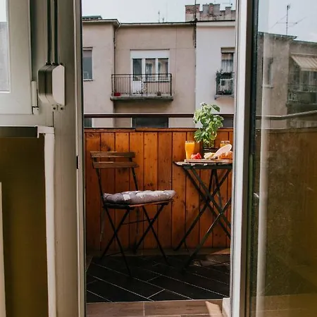 Budacenter Apartmán *