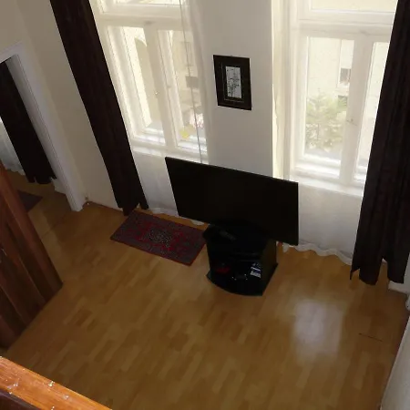 Daire Westend & Courtyard Budapeşte