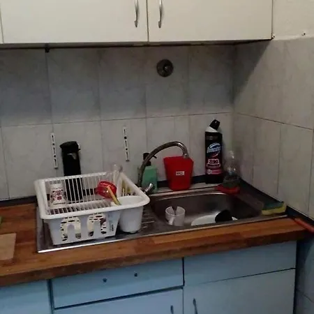 Lamis Vandrerhjem