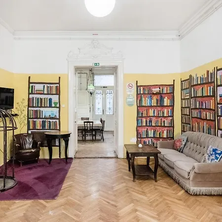 Baroque & Coworking *