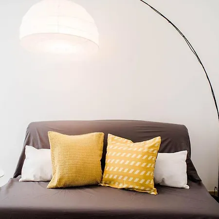 Comfy, Renewed 3 Bedroom In Center Budapest