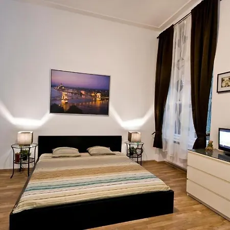 Daphne Deluxe Apartment Budapest