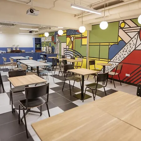 Netizen Centre Hostel *