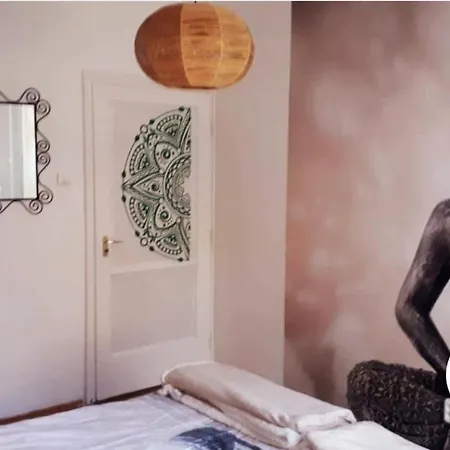 Amina's * Budapest