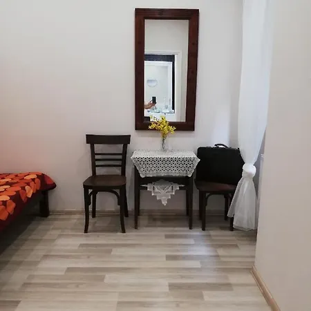 Pannonia Center Deluxe Apartman