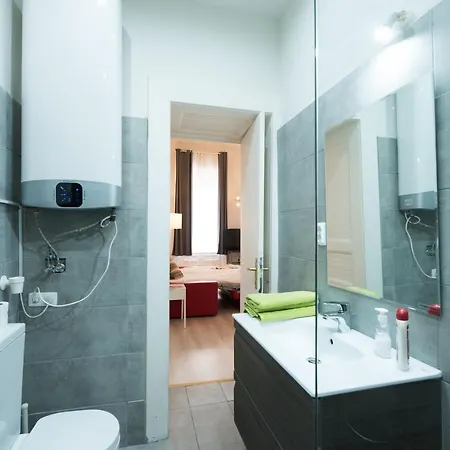 Budapesteasyflat Oktogon Lux Appartement